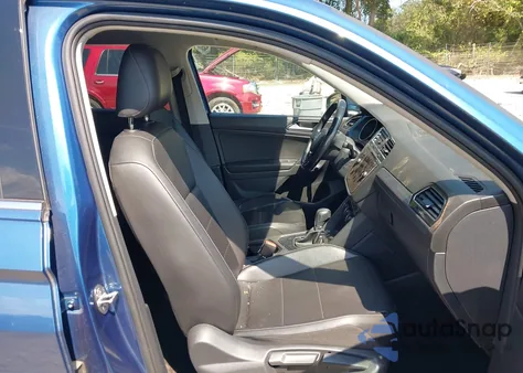 2018 Volkswagen Tiguan 2.0T Se/2.0T Sel z USA, uszkodzony, nr VIN 3VV3B7AX8JM039544